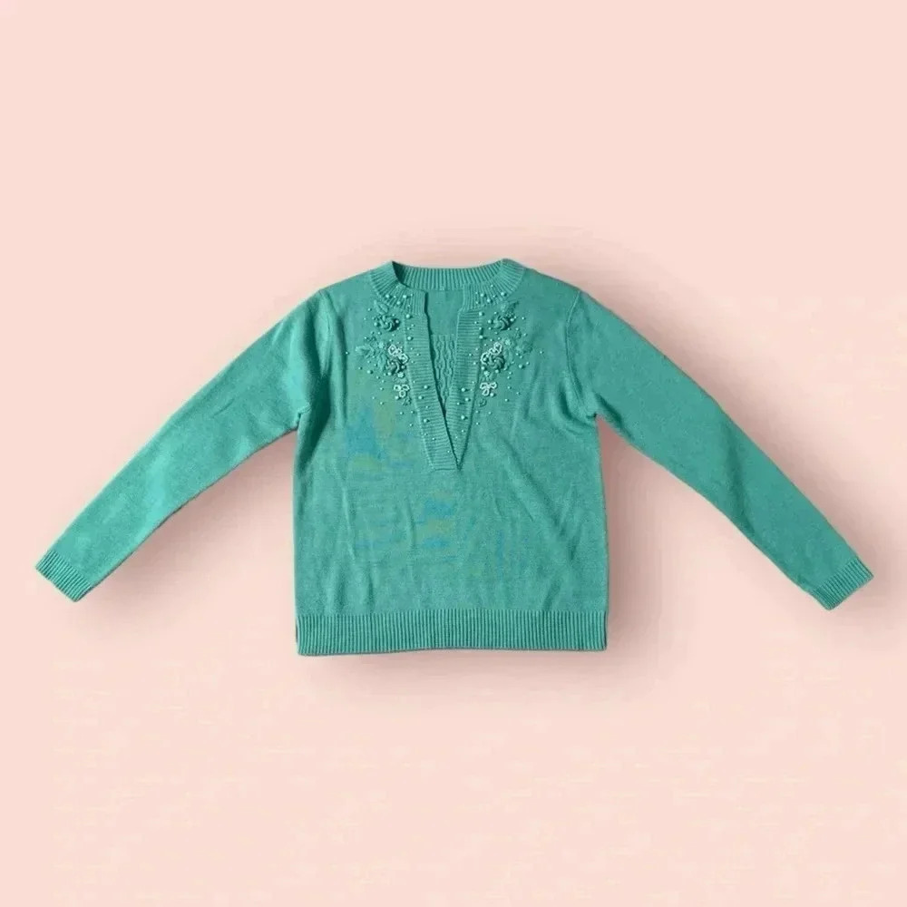 Vintage lightweight wool sweater
